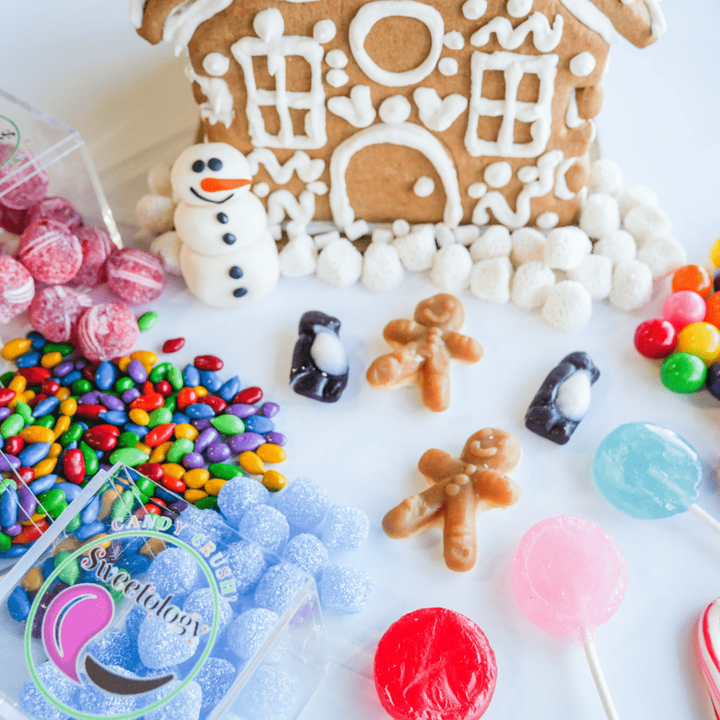 Sweetology Cookie Decorating Kits Deluxe Holiday House Decorating Kit Sweetology DELUXE Gingerbread House Decorating Kit