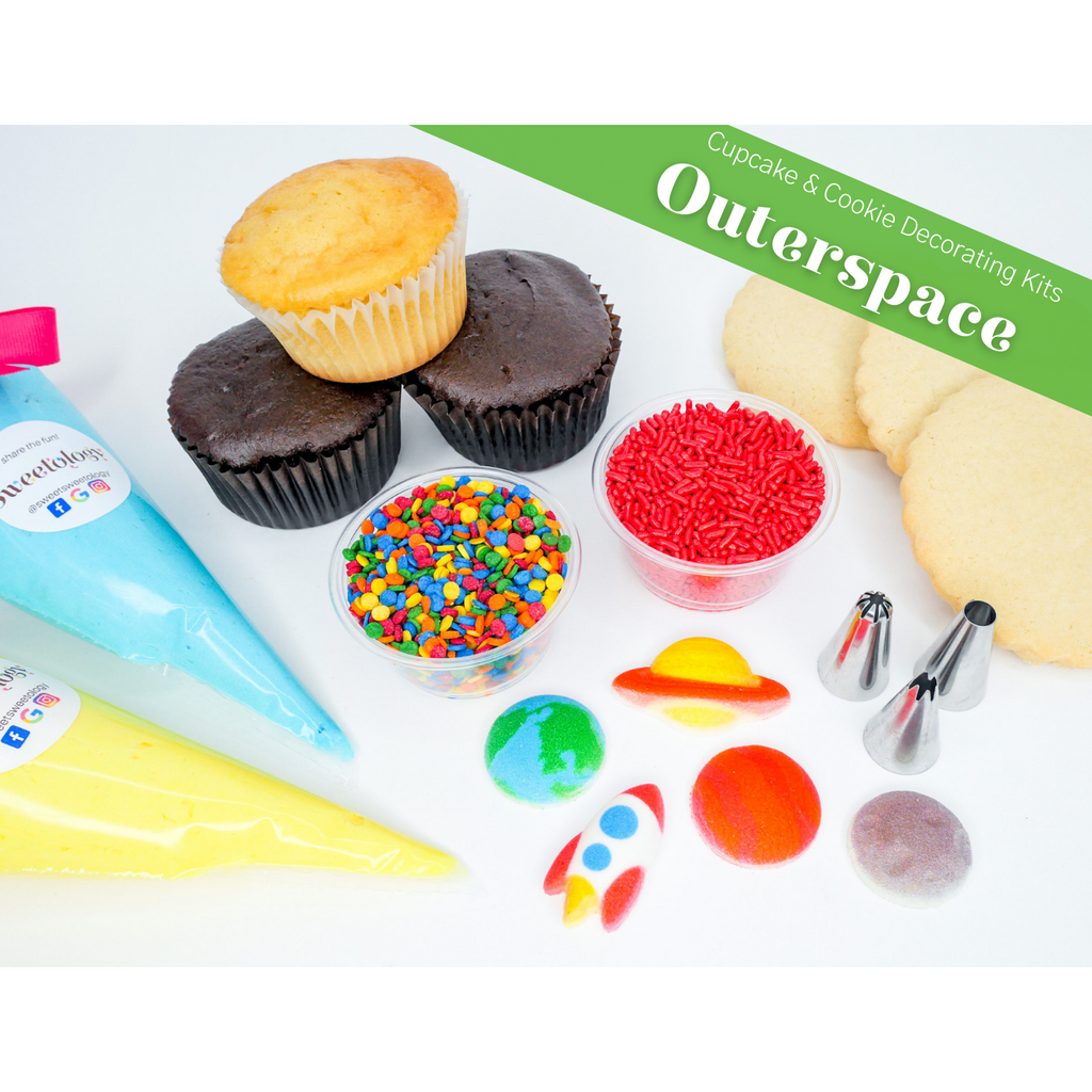 The astronauts in outer space decorating kit comes with cupcakes or cookies of your choice along with homemade buttercream and theme appropriate decorations